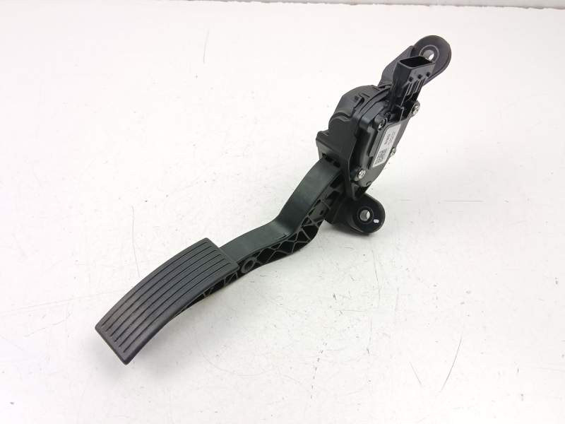 Recambio de potenciometro aceleracion para hyundai i10 iii (ac3, ai3) 1.0 mpi referencia OEM IAM 32700B9010  