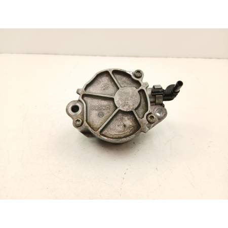 Recambio de cerradura puerta trasera izquierda para renault laguna 2.0 dci referencia OEM IAM 825010003R  