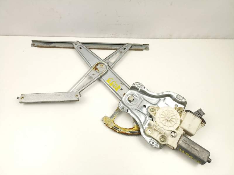 Recambio de elevalunas delantero derecho para toyota avensis (_t25_) 1.8 (zzt251_) referencia OEM IAM 6981005050  
