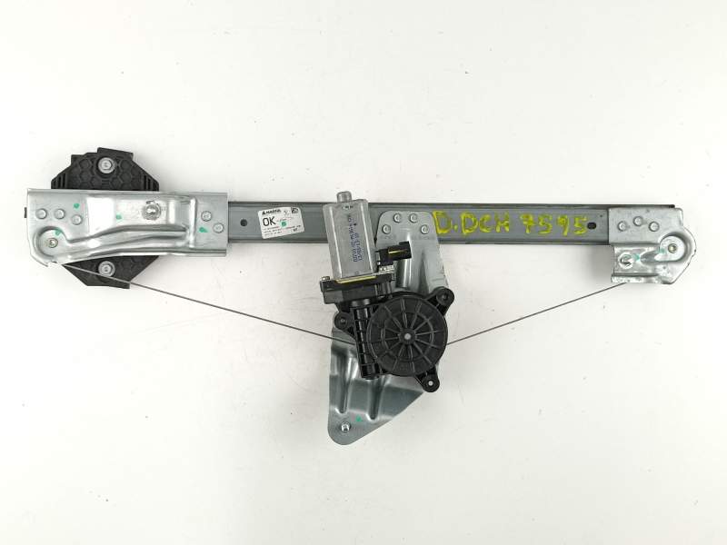 Recambio de elevalunas delantero derecho para dacia sandero ambiance referencia OEM IAM 807209299R  