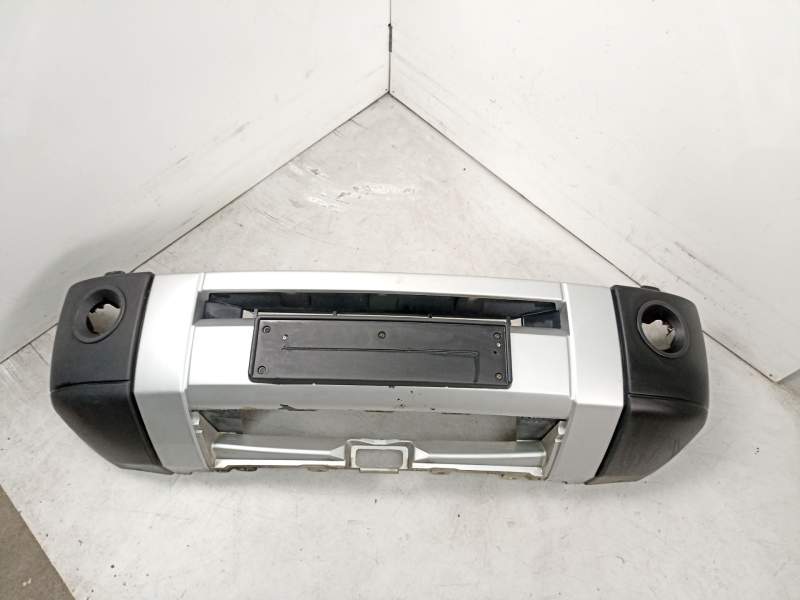 Recambio de paragolpes delantero para land rover discovery iii (l319) 2.7 td 4x4 referencia OEM IAM DPB500054LML  