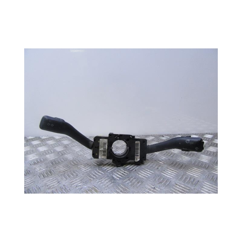 Recambio de mando luces y limpias : audi a6 : 2.5 tdi [1999] para audi a6 2.5 tdi referencia OEM IAM 8L0953513G  