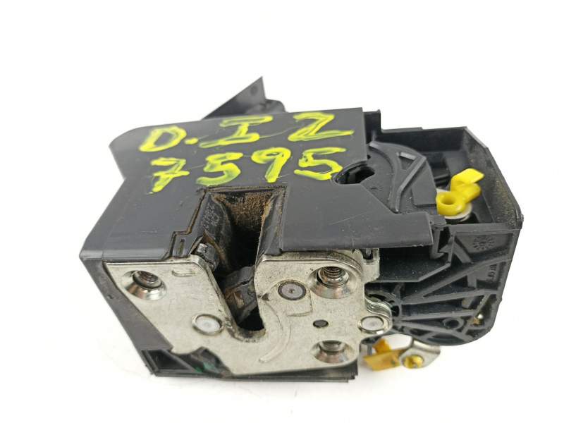 Recambio de cerradura puerta delantera izquierda para dacia sandero ambiance referencia OEM IAM 805039362R  