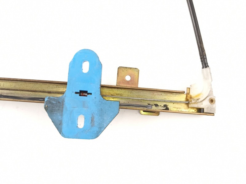 Recambio de elevalunas delantero izquierdo para seat ibiza 1.2 g -021a1000 5p referencia OEM IAM X039562410  SE021978051C