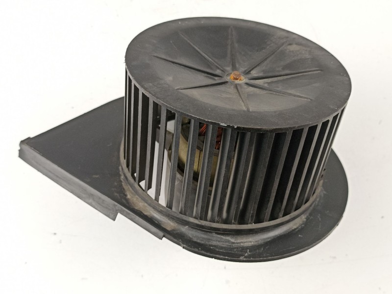 Recambio de motor calefaccion para seat ibiza 1.2 g -021a1000 5p referencia OEM IAM 132309T  