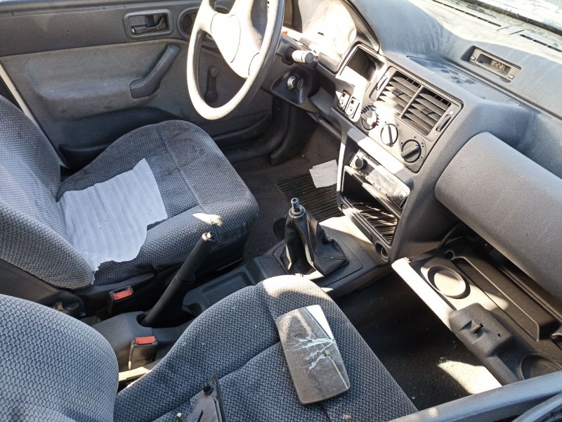 ford escort v (gal) del año 1990