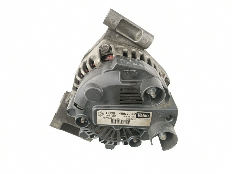 Recambio de alternador para fiat doblo (119) 1.3 16v jtd cat referencia OEM IAM 46823547 TG9S010 