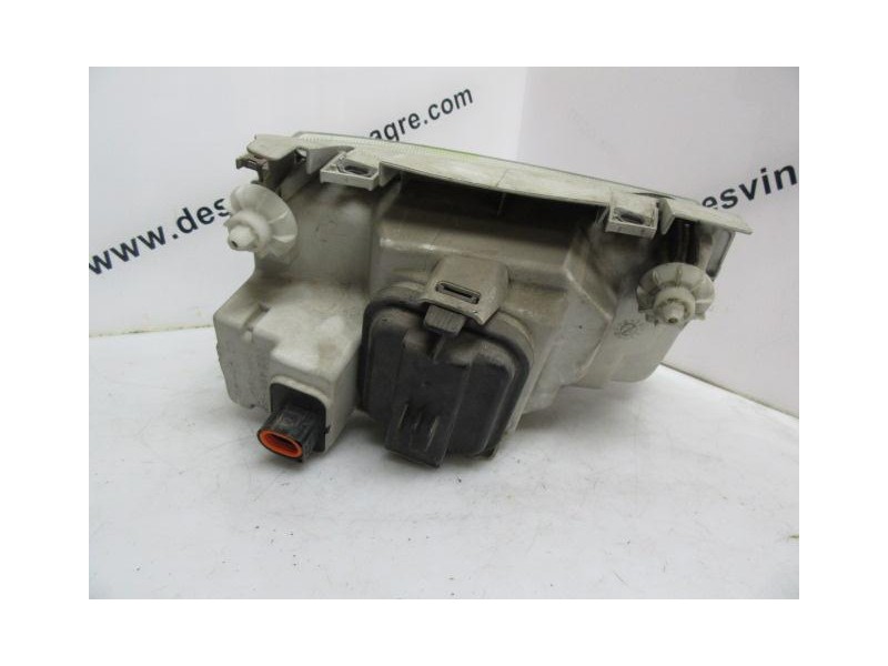 Recambio de faro izq. : volkswagen polo : 1.3 g (54,38cv) 3p [1995] para volkswagen polo 1.3 g referencia OEM IAM   