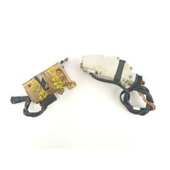 CERRADURA PUERTA DELANTERA DERECHA 85GBA21812DA 