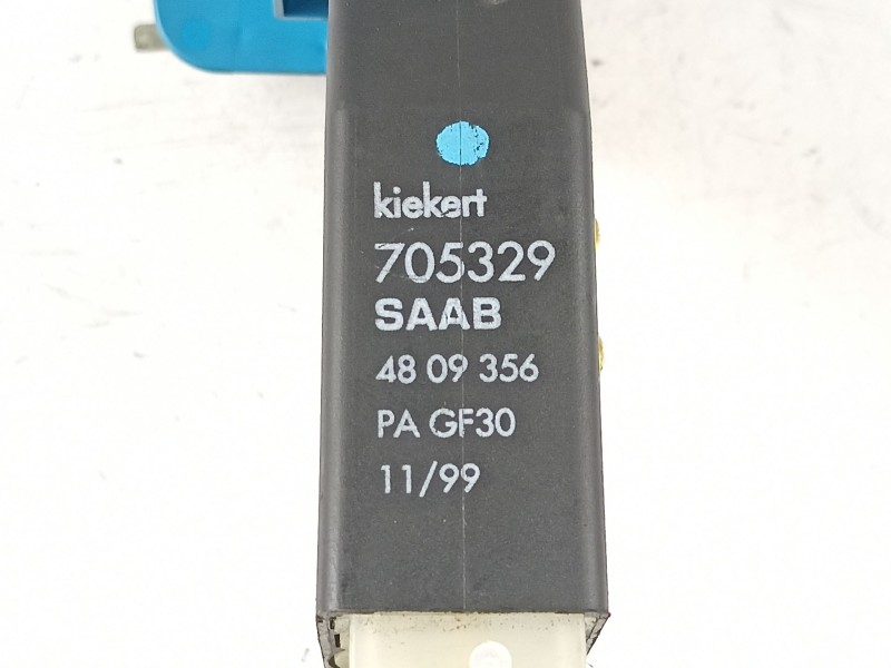 Recambio de cerradura puerta delantera derecha para saab 9-3 2.2 tid referencia OEM IAM 4769949 705329 