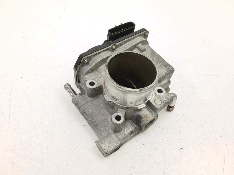 Recambio de caja mariposa para mazda cx-7 (er) 2.2 mzr-cd awd (er10a) referencia OEM IAM R2AA136B0  