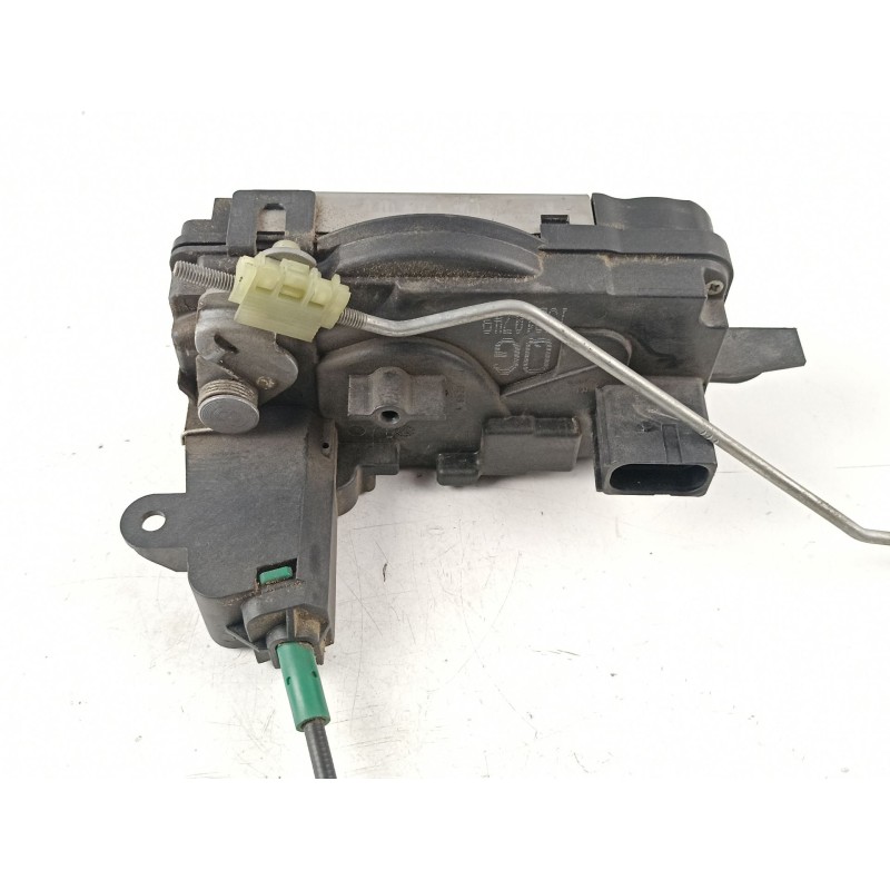 Recambio de cerradura puerta delantera derecha para opel astra gtc 1.7 16v cdti referencia OEM IAM 133234  13210749