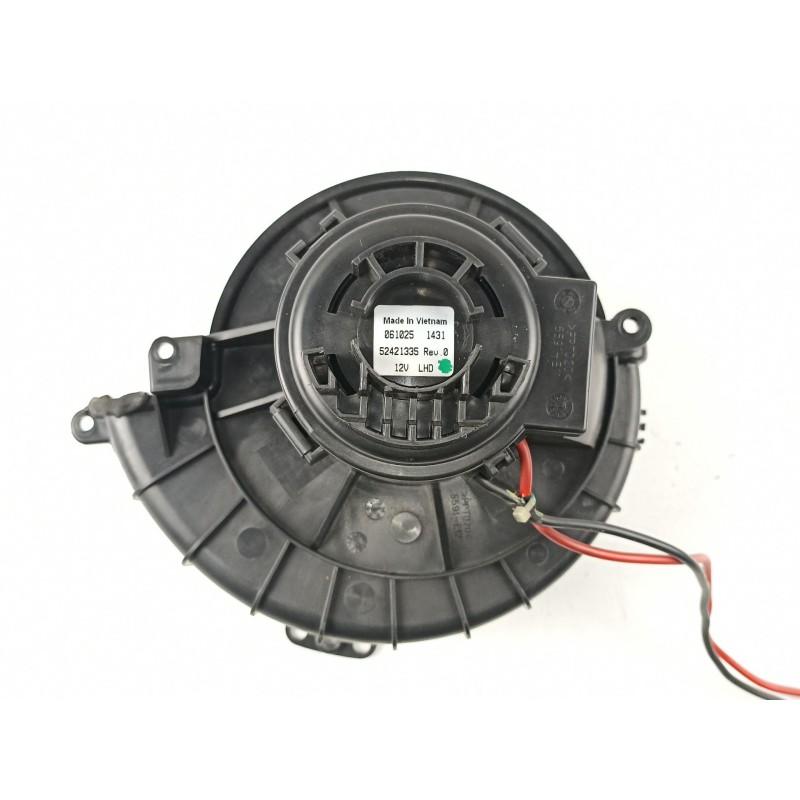 Recambio de motor calefaccion para opel astra gtc 1.7 16v cdti referencia OEM IAM 1845099 52421335 1845142