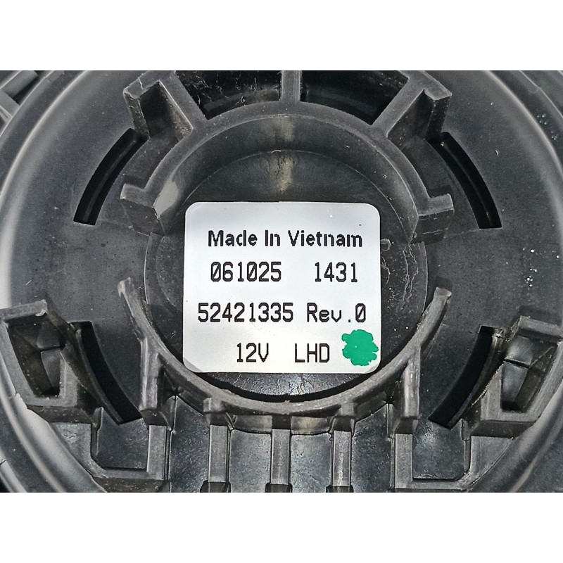 Recambio de motor calefaccion para opel astra gtc 1.7 16v cdti referencia OEM IAM 1845099 52421335 1845142