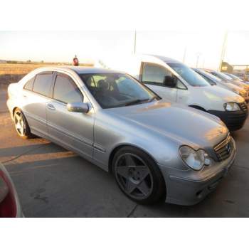 MERCEDES-BENZ C220