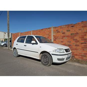 VOLKSWAGEN POLO (6N2)