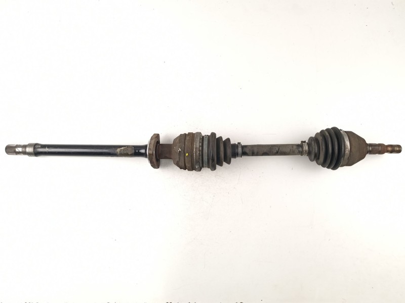 Recambio de transmision delantera derecha para opel astra gtc 1.7 16v cdti referencia OEM IAM 374544  