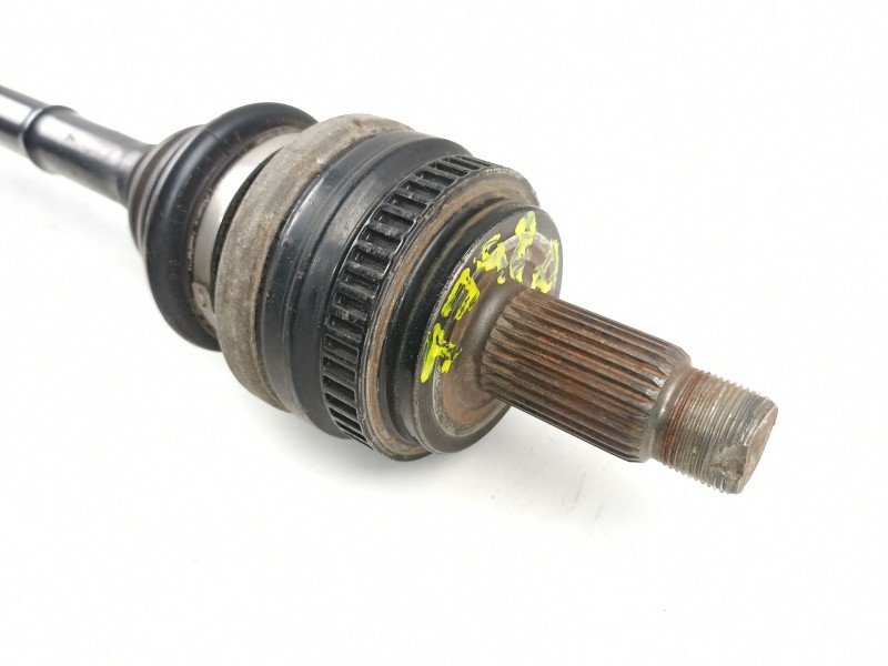 Recambio de transmision trasera derecha para bmw serie 3 berlina (e90) 320d referencia OEM IAM 7533446 4812323 33217533446