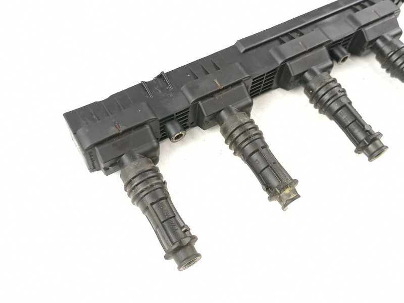 Recambio de bobina para opel corsa c comfort referencia OEM IAM 1208012 0221503015 90560110