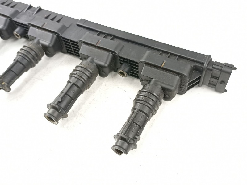 Recambio de bobina para opel corsa c comfort referencia OEM IAM 1208012 0221503015 90560110