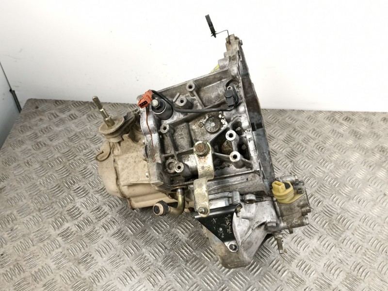 Recambio de caja cambios 5v diesel para peugeot partner (s2) totem referencia OEM IAM 20DM48  