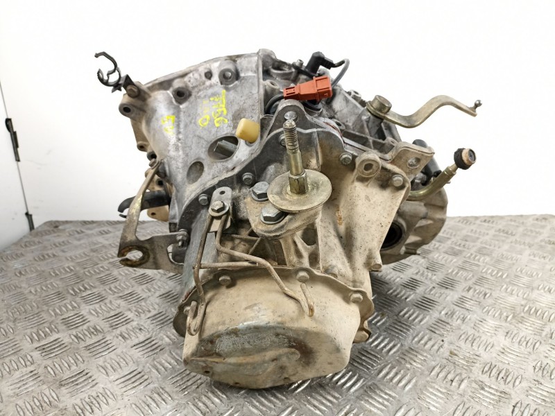 Recambio de caja cambios 5v diesel para peugeot partner (s2) totem referencia OEM IAM 20DM48  