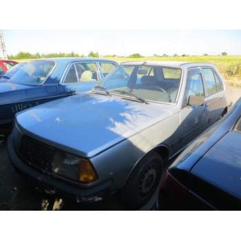RENAULT 18