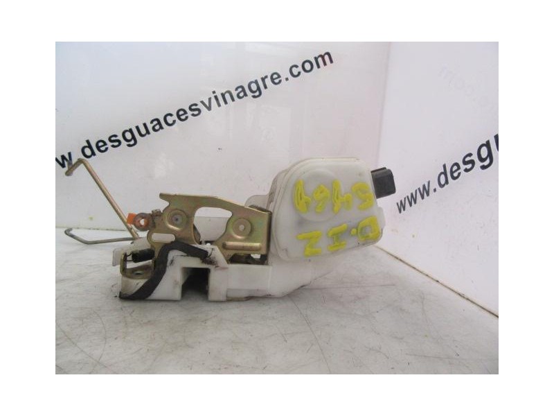 Recambio de cerradura pta. del. izq. : mitsubishi colt : 1.6 g (103,33cv) [2003] para mitsubishi colt 1.6 g referencia OEM IAM 3