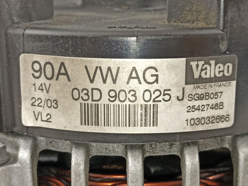 Recambio de alternador para volkswagen polo (9n1) 1.2 12v referencia OEM IAM 03D903025J SG9B057 