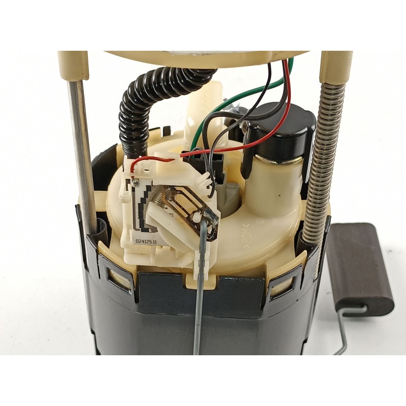 Recambio de bomba combustible aforador para fiat punto berlina (188) 1.2 cat referencia OEM IAM 46743677  