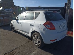 Recambio de carroceria para kia ceed 1.6 crdi - d4fb referencia OEM IAM    2