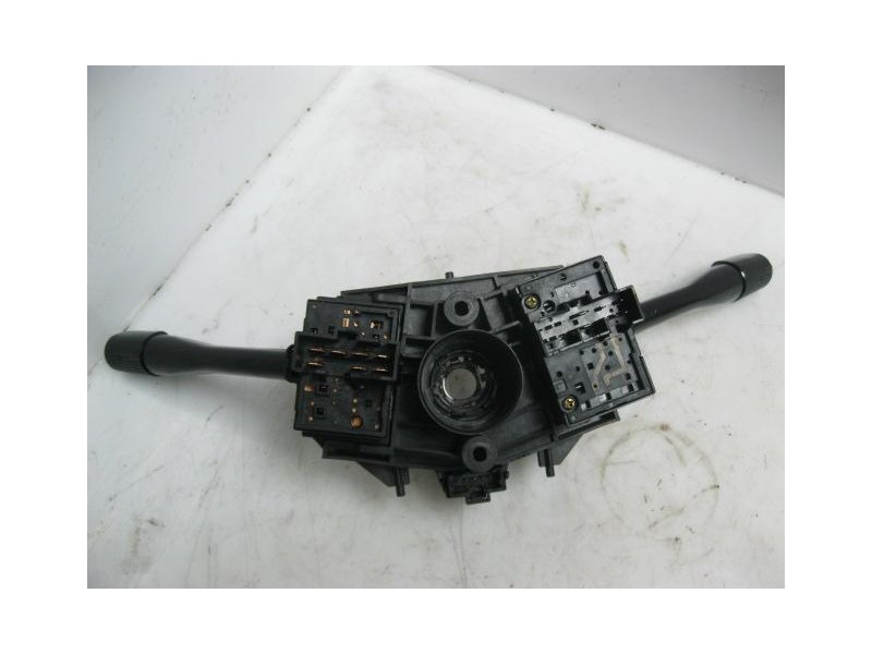 Recambio de mando luces y limpias : rover 620 : 2.0 g -f20z1 (130,56cv) 4p [1994] para rover  620 2.0 g -f20z1   referencia OEM 