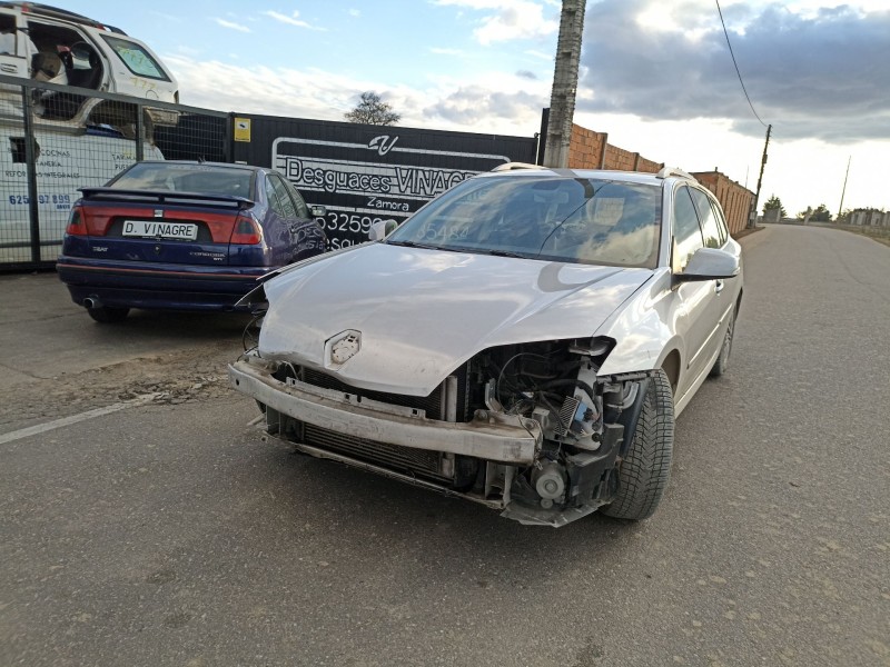 renault laguna grandtour iii del año 2010