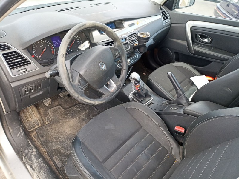 renault laguna grandtour iii del año 2010