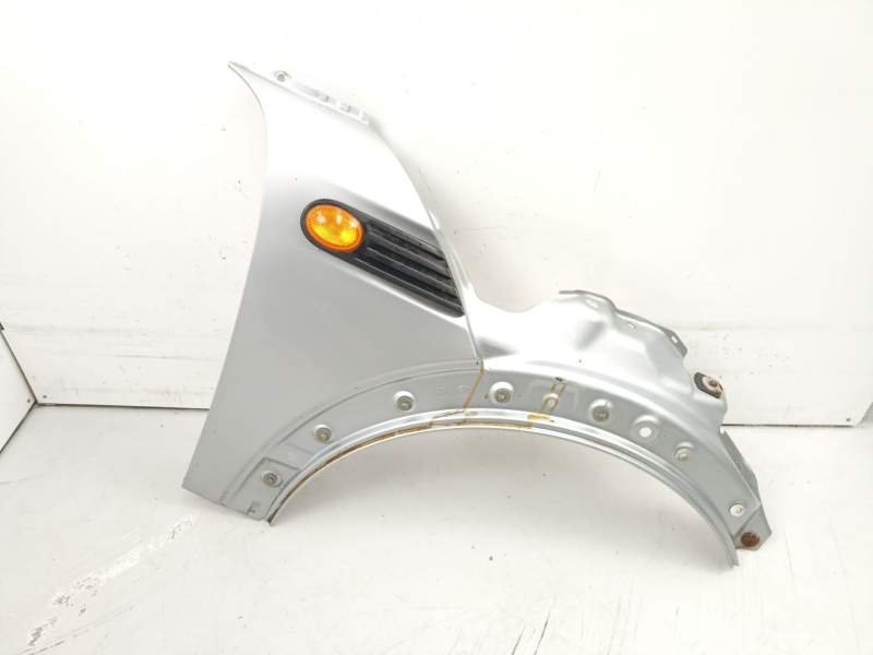Recambio de aleta delantera derecha para mini cooper 1.6 hdi w16d16(9hz) referencia OEM IAM 41352754726  