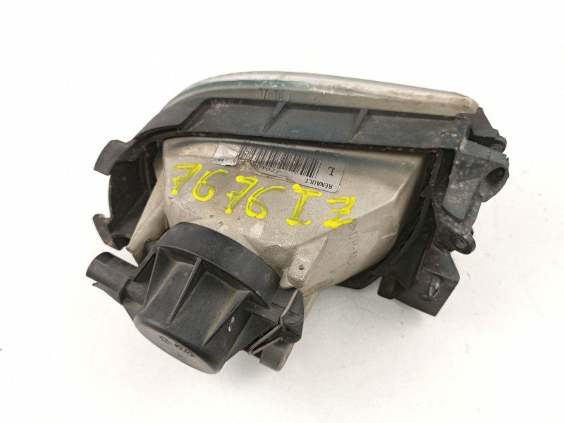 Recambio de antiniebla izquierdo para renault megane 1.9 td d-f8q referencia OEM IAM 7701040680  