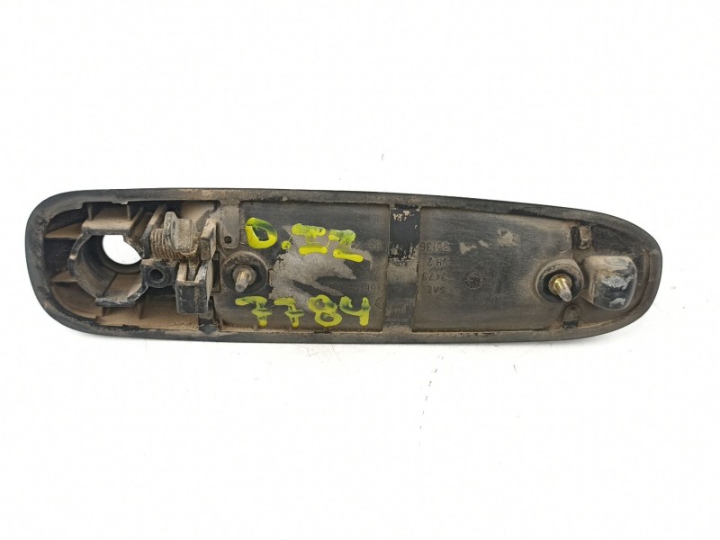 Recambio de manilla delantera izquierda para jeep gr.cherokee (wj/wg) 3.1 td cat referencia OEM IAM 55136351AB  