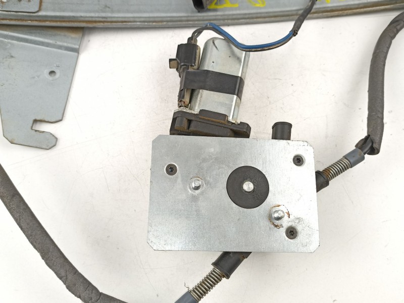 Recambio de elevalunas delantero izquierdo para jeep gr.cherokee (wj/wg) 3.1 td cat referencia OEM IAM 55076467AB  