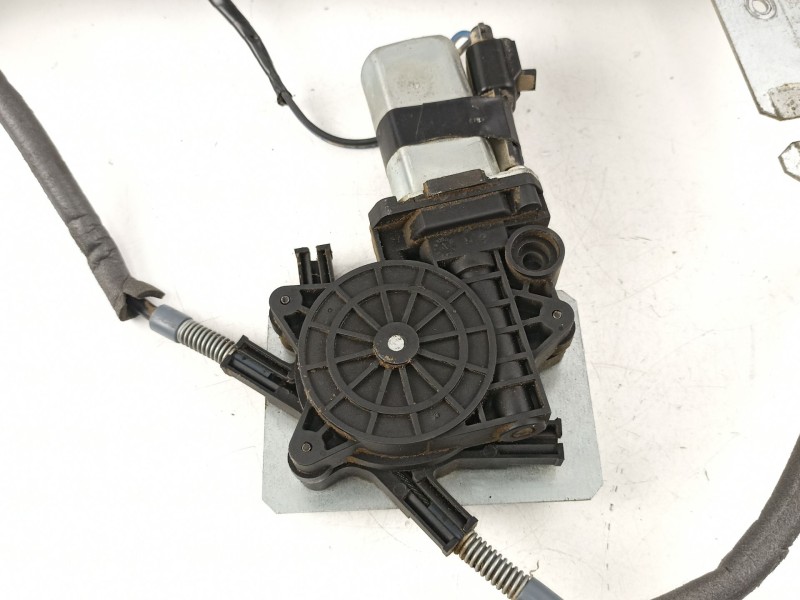 Recambio de elevalunas delantero izquierdo para jeep gr.cherokee (wj/wg) 3.1 td cat referencia OEM IAM 55076467AB  