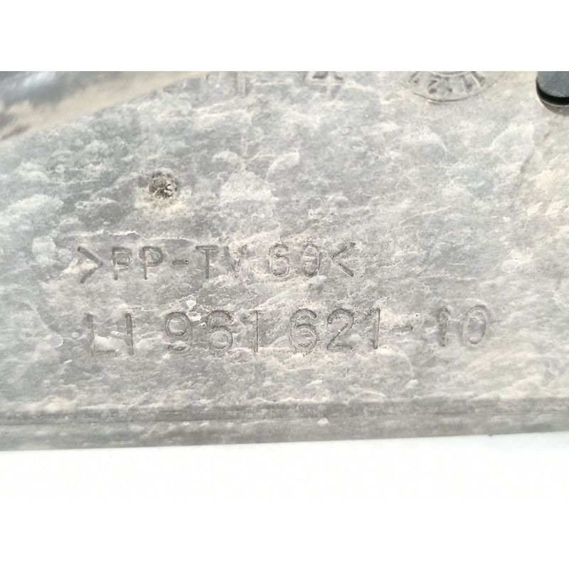 Recambio de antiniebla izquierdo para seat cordoba berlina (6k2) 2.0 i referencia OEM IAM 6K9941701  