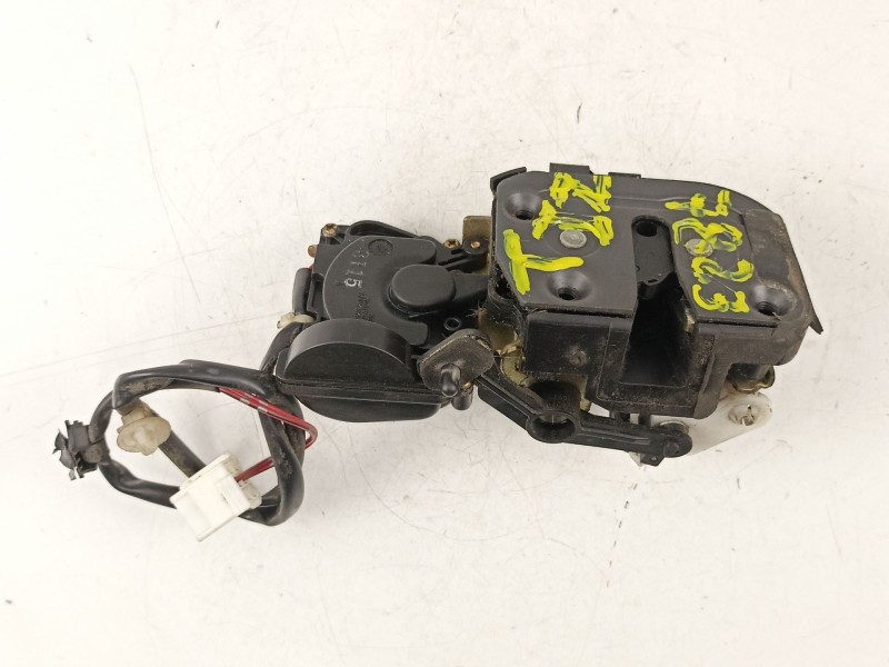 Recambio de cerradura puerta trasera izquierda para mazda premacy (cp) 2.0 turbodiesel cat referencia OEM IAM CB0773310D  
