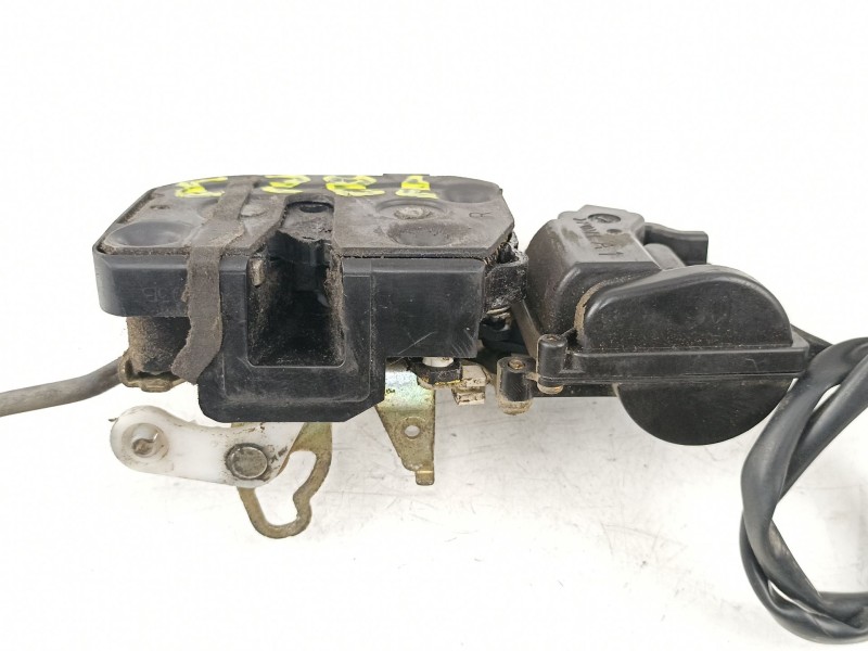 Recambio de cerradura puerta delantera derecha para mazda premacy (cp) 2.0 turbodiesel cat referencia OEM IAM CB0758310B  