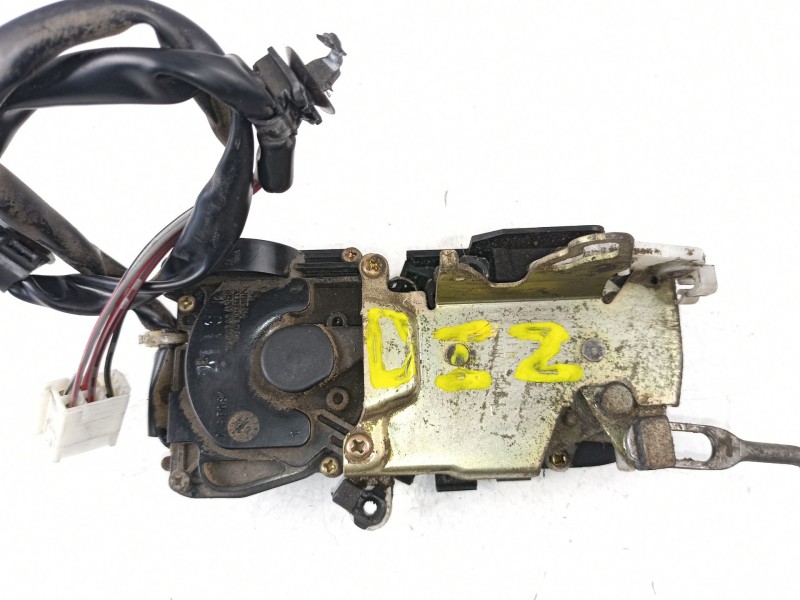 Recambio de cerradura puerta delantera izquierda para mazda premacy (cp) 2.0 turbodiesel cat referencia OEM IAM CB0759310B  