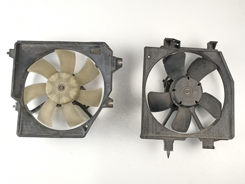 Recambio de electroventilador para mazda premacy (cp) 2.0 turbodiesel cat referencia OEM IAM RF4P15025 1680004050 1227506661