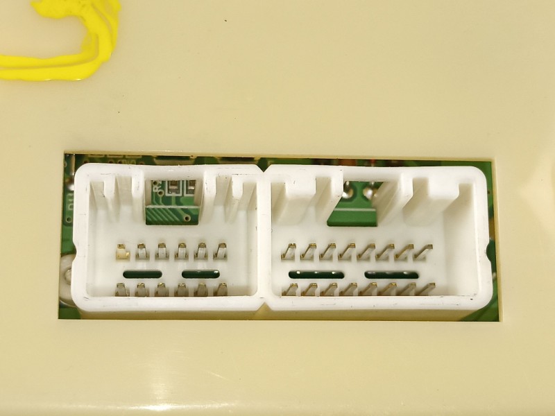 Recambio de mandos calefaccion aire para mazda premacy (cp) 2.0 turbodiesel cat referencia OEM IAM CB8261190A  CB82D