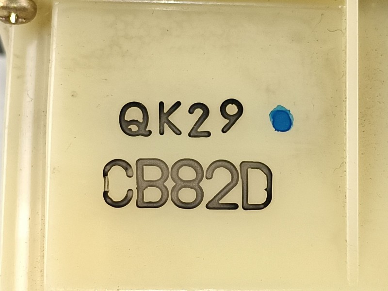 Recambio de mandos calefaccion aire para mazda premacy (cp) 2.0 turbodiesel cat referencia OEM IAM CB8261190A  CB82D