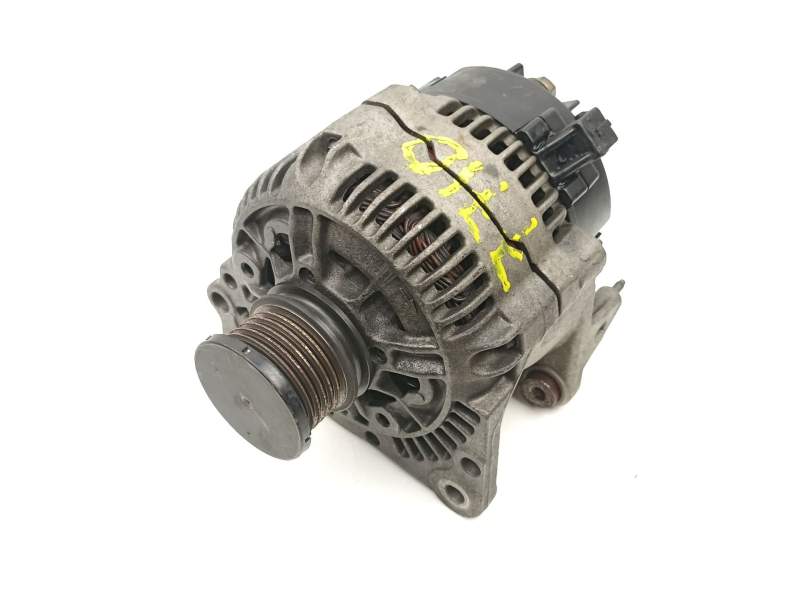 Recambio de alternador para seat ibiza (6k) 1.9 sdi referencia OEM IAM 6K0903028  