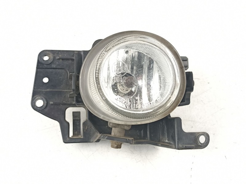 Recambio de antiniebla derecho para mazda premacy (cp) 2.0 turbodiesel cat referencia OEM IAM CC2251680  CC2251684
