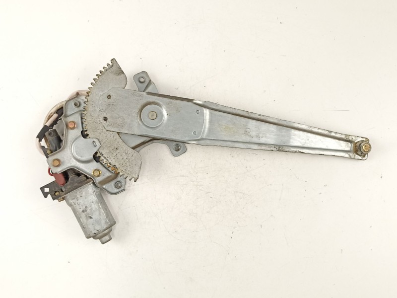 Recambio de elevalunas trasero derecho para mazda premacy (cp) 2.0 turbodiesel cat referencia OEM IAM C10072590B 8621003922 C100