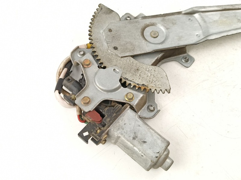 Recambio de elevalunas trasero derecho para mazda premacy (cp) 2.0 turbodiesel cat referencia OEM IAM C10072590B 8621003922 C100